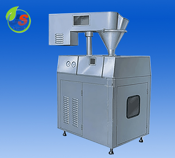Dry granulator